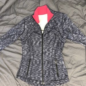 Lululemon Wonen's Zip up